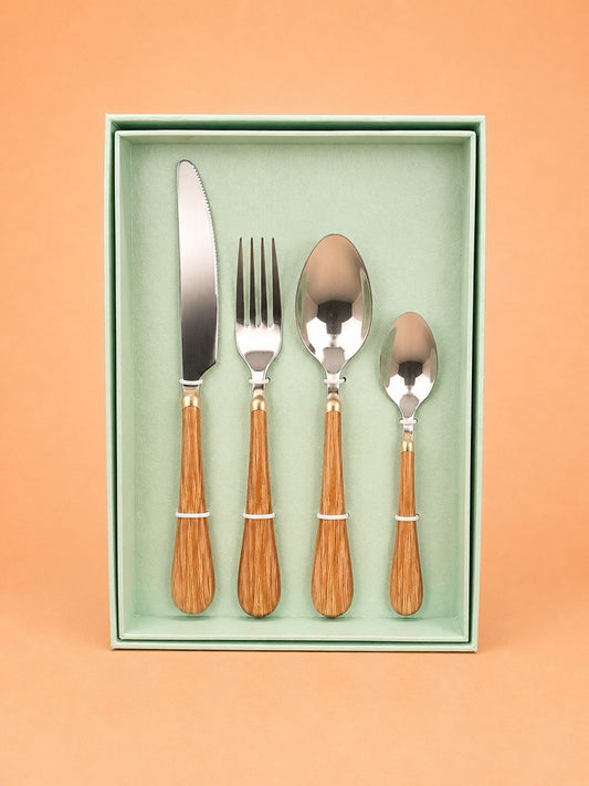 24-Piece Cutlery Set