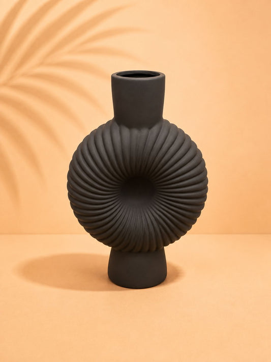 Decorative Vase – 30 × 20 cm